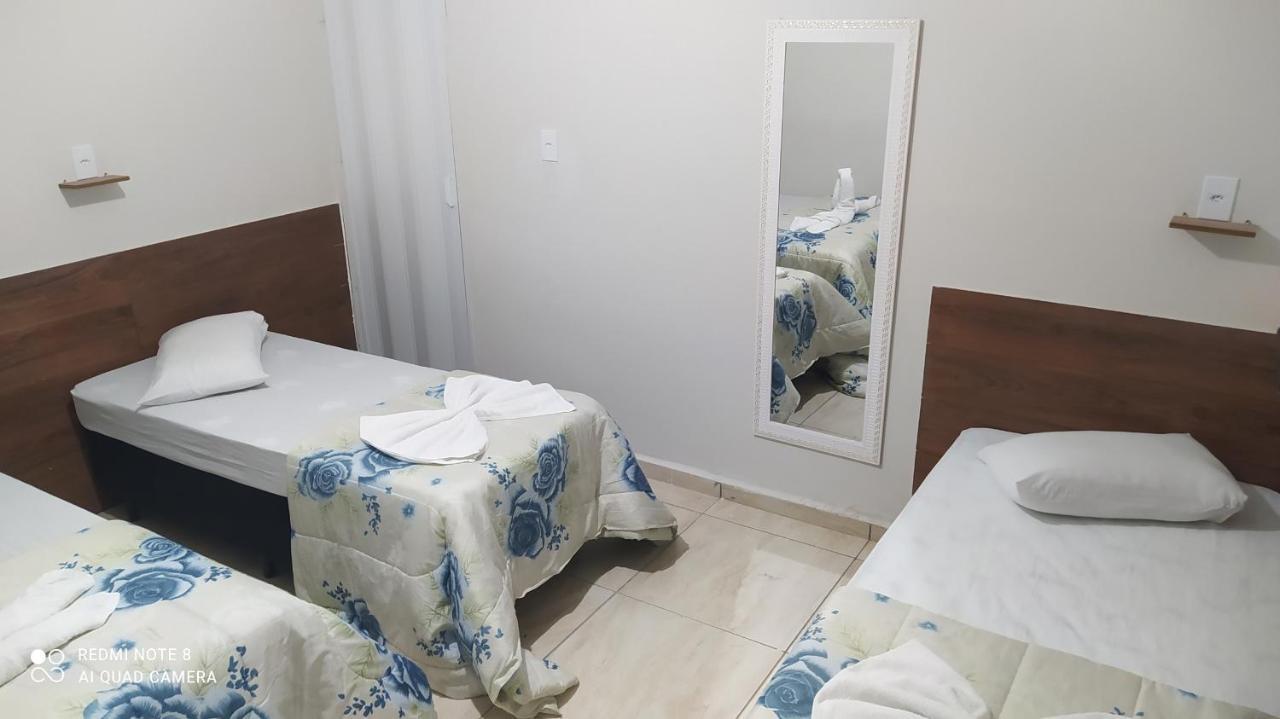 Pousada Quarto Com Tv,Ar,Frigobar,Wifi E Garagem Aparecida  Exterior foto